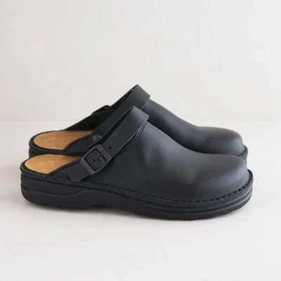 CLOGS | Leather clogs with adjustable strap